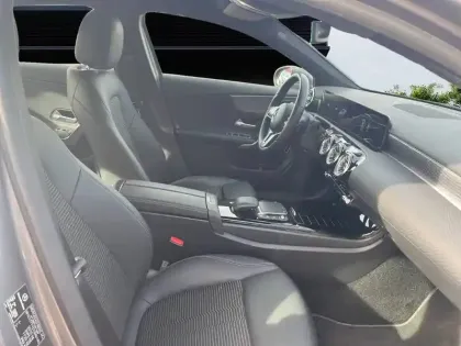 Photo 72 Mercedes Classe A  200 d 8G-DCT