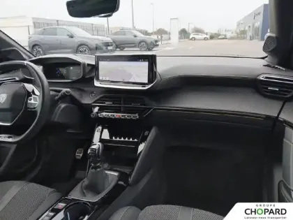 Photo 12 Peugeot 208  PureTech 100 S&S BVM6