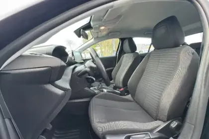 Photo 8 Peugeot 208  BlueHDi 100ch S&S BVM5