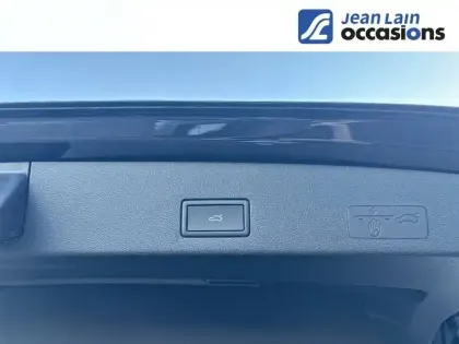 Photo 44 Volkswagen Golf Gén. VIII Ph2 Style 5