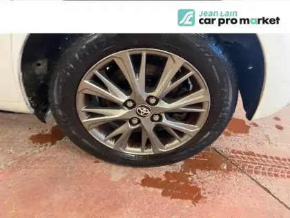 Photo 11 Toyota Yaris  Hybride 100h