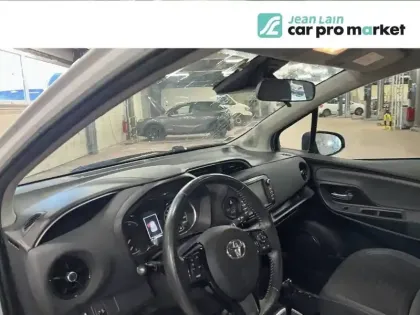 Photo 12 Toyota Yaris  Hybride 100h