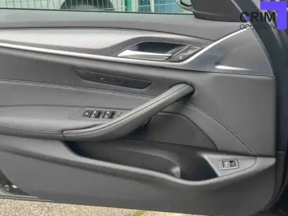 Photo 75 BMW Serie 5 Touring 520d TwinPower Turbo xDrive 190 ch BVA8