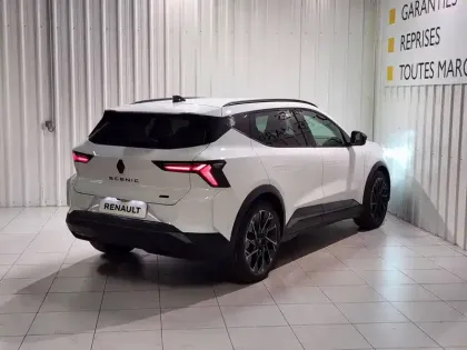 Photo 15 Renault Scenic  E-Tech electrique 220 ch grande autonomie