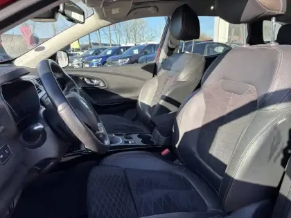 Photo 30 Renault Kadjar  TCe 160 FAP EDC