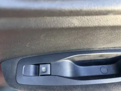 Photo 19 Renault Kadjar  TCe 160 FAP EDC