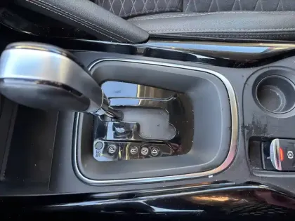 Photo 40 Renault Kadjar  TCe 160 FAP EDC