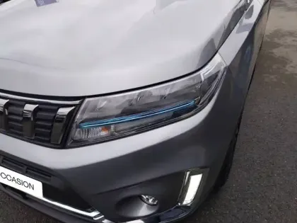 Photo 15 Suzuki Vitara  1.5 Dualjet Allgrip Hybrid Auto 
