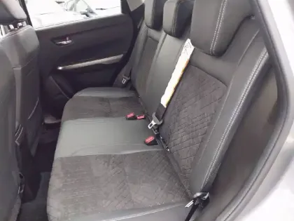 Photo 9 Suzuki Vitara  1.5 Dualjet Allgrip Hybrid Auto 