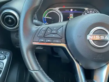 Photo 10 Nissan Juke  HYBRID 143