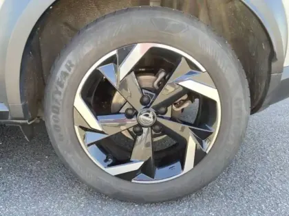 Photo 28 Nissan Juke  HYBRID 143