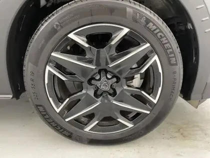 Photo 17 Peugeot 3008  Hybrid 145 e-DCS6