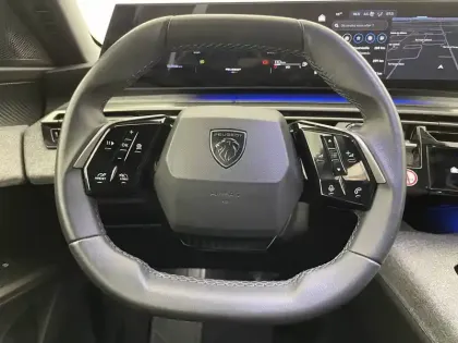 Photo 22 Peugeot 3008  Hybrid 145 e-DCS6