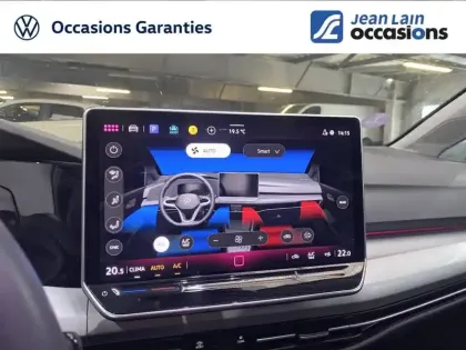 Photo 37 Volkswagen Golf  1.5 eTSI EVO2 116 DSG7