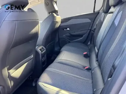 Photo 27 Peugeot 308  PureTech 130ch S&S BVM6