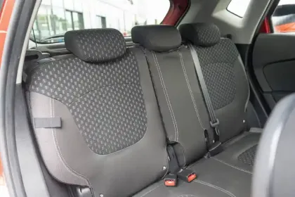 Photo 33 Renault Captur  TCe 90 - 19