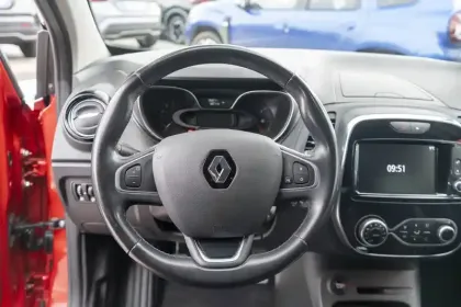 Photo 26 Renault Captur  TCe 90 - 19