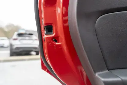 Photo 30 Renault Captur  TCe 90 - 19