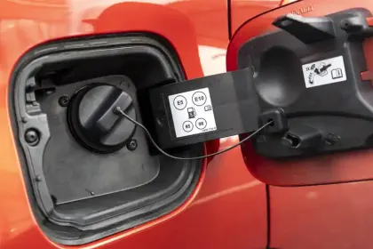 Photo 21 Renault Captur  TCe 90 - 19