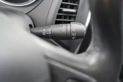 Photo 41 Renault Captur  TCe 90 - 19