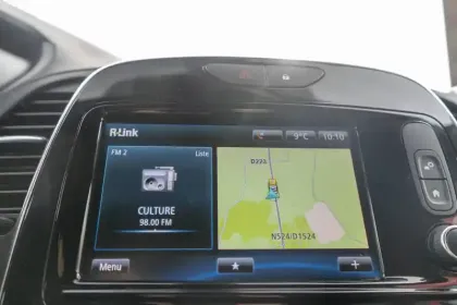 Photo 49 Renault Captur  TCe 90 - 19