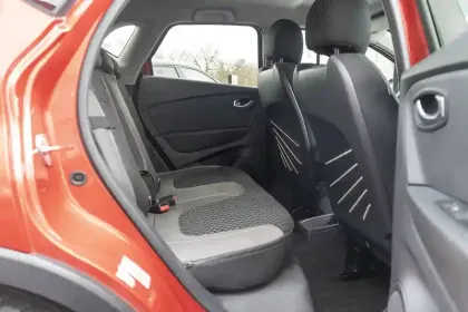 Photo 31 Renault Captur  TCe 90 - 19