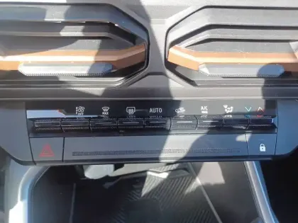 Photo 16 Dacia Bigster  Hybrid-G 150 4x4