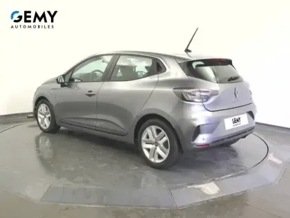 Photo 6 Renault Clio  E-Tech full hybrid 145 ch GSR2