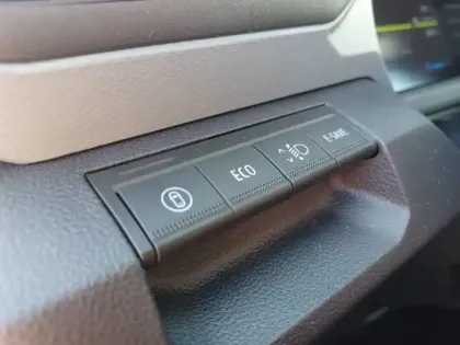 Photo 74 Dacia Duster  Hybrid 155