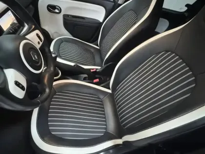 Photo 11 Renault Twingo  III TCe 95