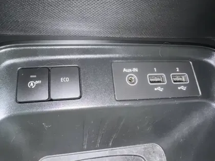 Photo 18 Renault Twingo  III TCe 95