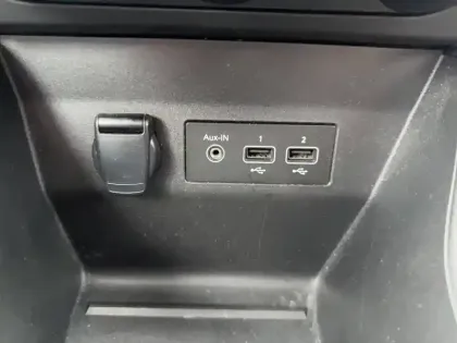 Photo 32 Renault Clio  TCe 100 GPL