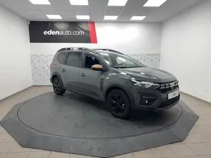 Photo 40 Dacia Jogger  Hybrid 140 7 places GSR2