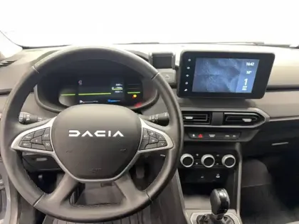 Photo 12 Dacia Jogger  Hybrid 140 7 places GSR2