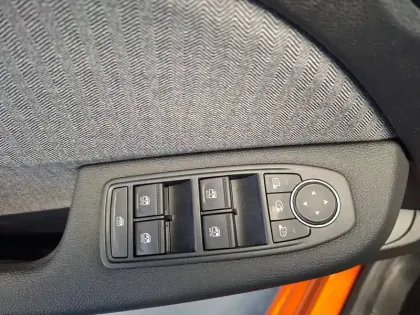 Photo 56 Renault Clio Gén. V (BJA) Ph2 Techno 5