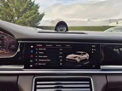 Photo 31 Porsche Panamera  4S V6 3.0 560 Hybrid