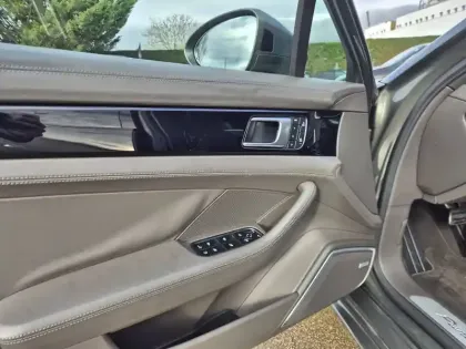 Photo 20 Porsche Panamera  4S V6 3.0 560 Hybrid