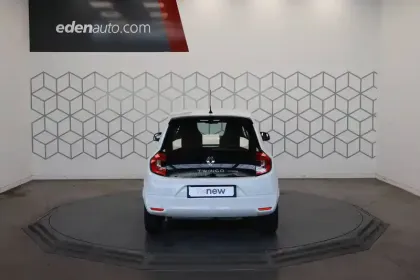 Photo 36 Renault Twingo  III SCe 65