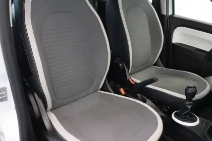 Photo 33 Renault Twingo  III SCe 65