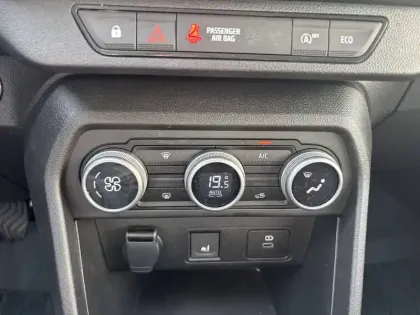 Photo 38 Dacia Sandero  ECO-G 100 GSR2