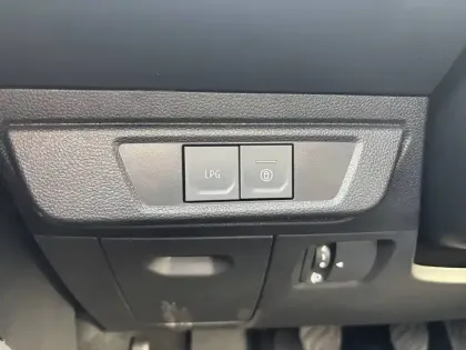 Photo 30 Dacia Sandero  ECO-G 100 GSR2