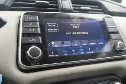 Photo 36 Nissan Micra  IG-T 92