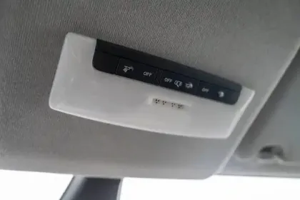 Photo 44 Nissan Micra  IG-T 92