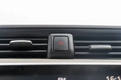 Photo 35 Nissan Micra  IG-T 92