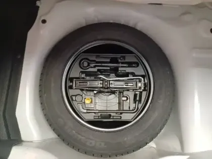 Photo 17 Citroën C4  Cactus PureTech 110 S&S EAT6