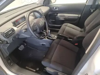 Photo 8 Citroën C4  Cactus PureTech 110 S&S EAT6