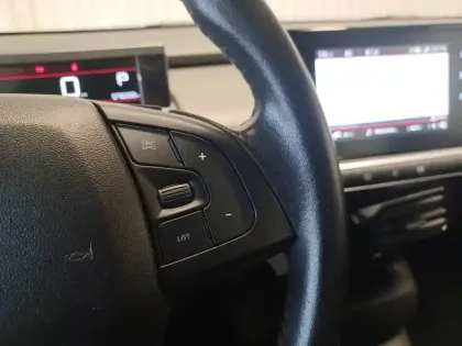 Photo 27 Citroën C4  Cactus PureTech 110 S&S EAT6