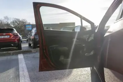 Photo 20 Nissan Micra  IG-T 92