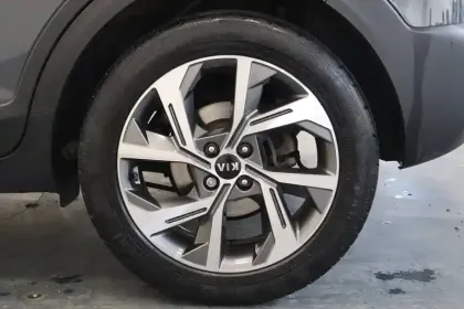 Photo 6 Kia Stonic  1.0 T-GDi 120 ch MHEV DCT7