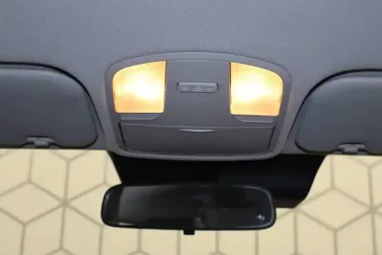 Photo 36 Kia Stonic  1.0 T-GDi 120 ch MHEV DCT7